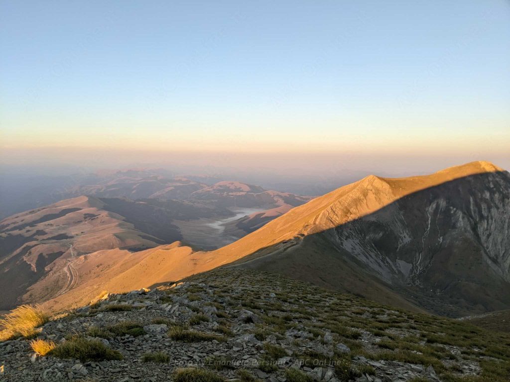 panorama vista dalla cima del monte Vettore